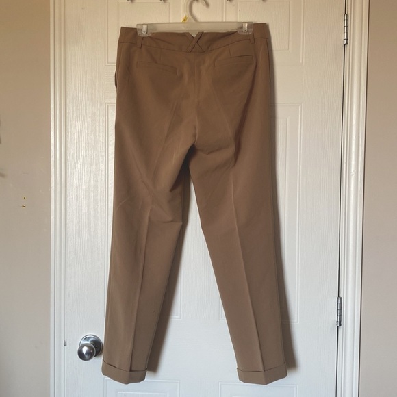 Classic Workwear Forever 21 Tailored Pants Preppy Neutral Trousers M Office Chic - Picture 3 of 12